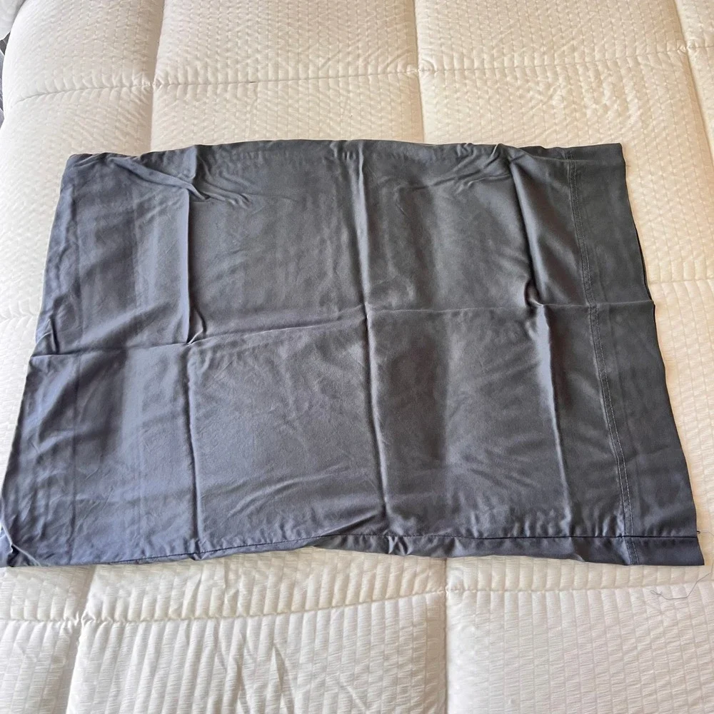 Cariloha Standard‎ Bamboo Twill Pillowcases 2-Pack Gray Cooling Odor Resistant